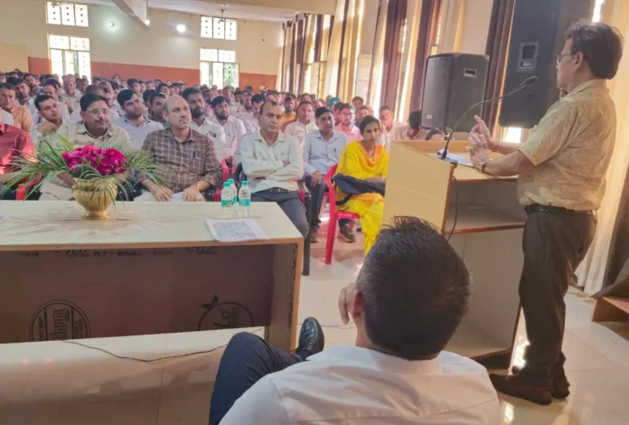 Farmers were given information about production techniques of garden and vegetable crops