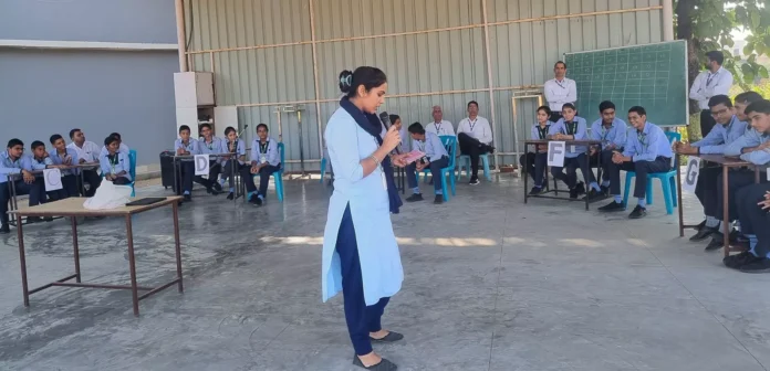 Science Quiz Competition on National Science Day at Nalanda Dalanwas