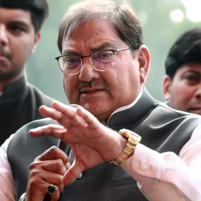 Chandighar News If industrialists have the right to decide the price of their products, then farmers also have the right to decide the price of their crops: Abhay Singh Chautala