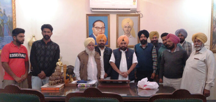 Punjab News : गांवों के विकास पर सरकार का फोकस : बरसट