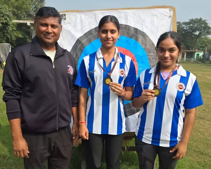 Jiya and Pratistha won medals in the National Archery Competition