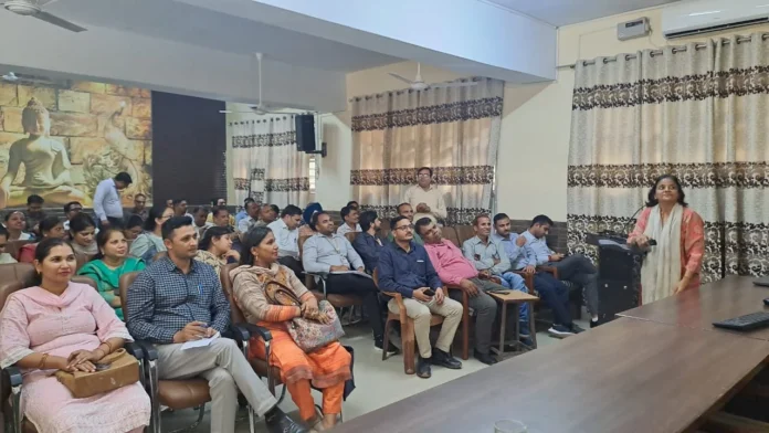 Ambala News : केंद्रीय विद्यालय-2 में "राष्ट्रीय पाठ्यक्रम रूपरेखा 2023" पर कार्यशाला आयोजित