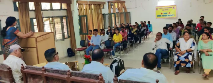 Extension lecture on English literature analysis organized at Chaudhary Bansilal Government College
