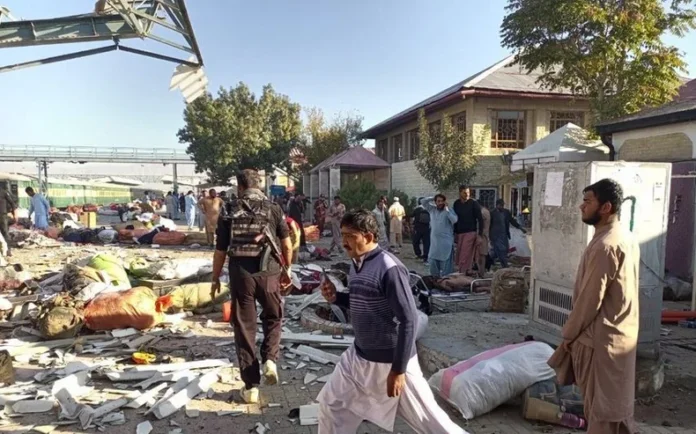 Pakistan Blast: क्वेटा रेलवे स्टेशन पर धमाका, 20 लोगों की मौत