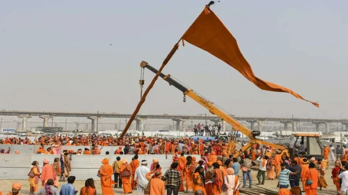 Maha Kumbh 2025: प्रयागराज में परियोजनाओं का काम युद्धस्तर पर जारी, पीएम मोदी करेंगे लोकापर्ण