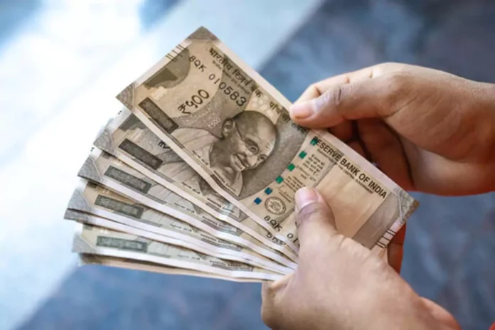 Salary Hike 2025 : वेतन वृद्धि का इंतजार कर रहे व्यक्ति के लिए ताजा अपडेट,नवीनतम सरकारी घोषणा