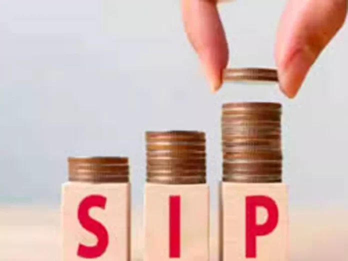 SIP : SIP में लम्बे समय के लिए करे निवेश और पाएं एक अच्छा रिटर्न
