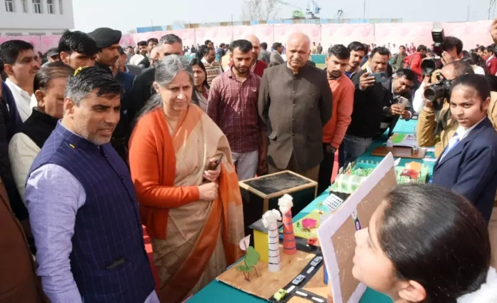 India is the youngest country in the world, India will become the biggest power in the world by 2047 due to the youth Education Minister Mahipal Dhanda भारत विश्व का सबसे युवा देश, युवाओं से 2047 तक विश्व की सबसे बड़ी शक्ति बनेगा भारत : शिक्षा मंत्री महिपाल ढांडा