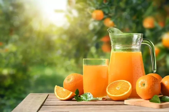 Orange juice : संतरे का जूस स्वास्थ्य के लिए भी कई तरह से फायदेमंद देखें