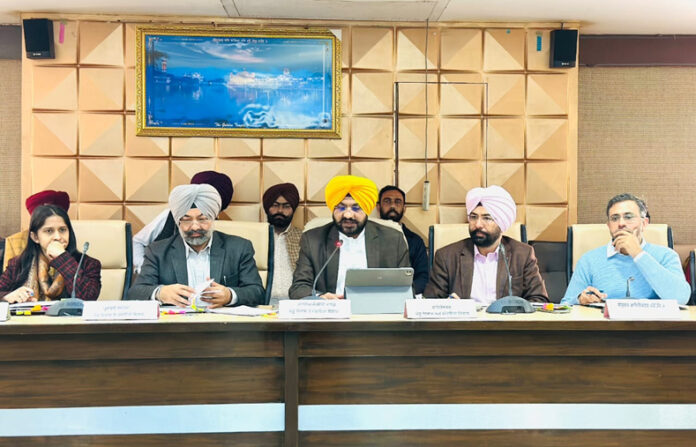 Punjab News Update : ग्रीन स्टांप पेपर से बदली पंजाब के औद्योगिक क्षेत्र की दशा और दिशा