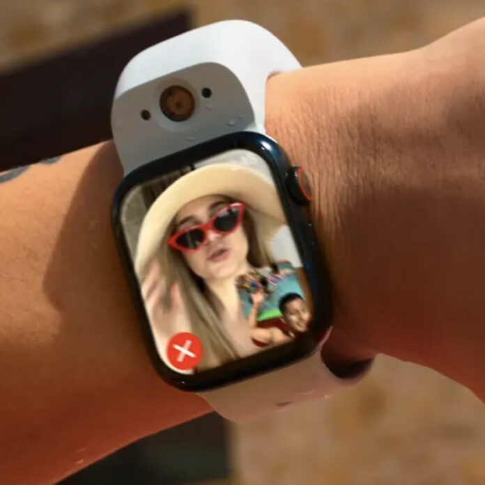 Apple Watch: एपल की स्मार्टवॉच में मिलेगा कैमरा