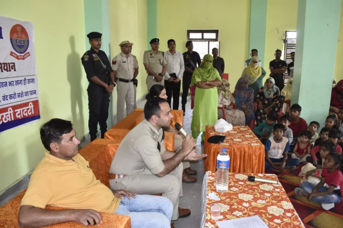 चरखी दादरी पुलिस ने बाइक चोर गिरोह को चार सदस्यों को किया गिरफ्तार