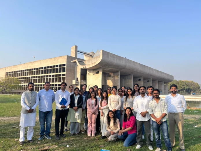केयू जनसंचार संस्थान के प्रतिनिधिमंडल ने बजट सत्र-2025 का किया अवलोकन
