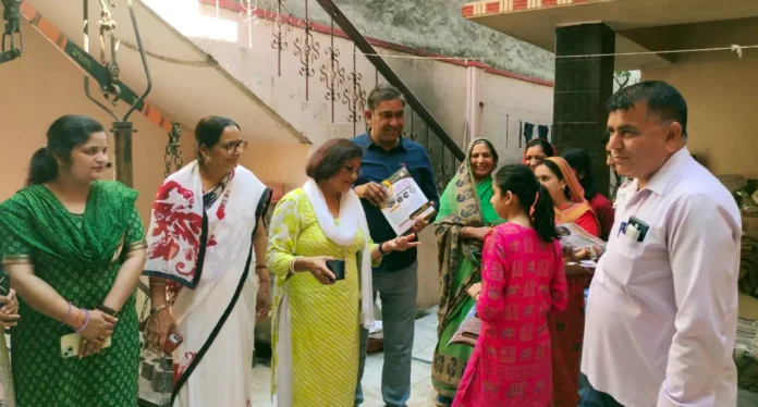 Bhiwani News : नामांकन अभियान के तहत छात्र संख्या वृद्धि का उद्देश्य पूर्ण करें : विजय प्रभा