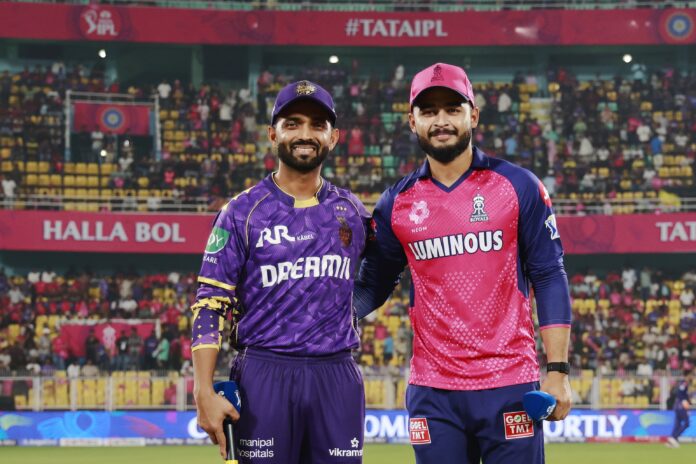 IPL 2025 KKR vs RR : 6 ओवर्स के बाद राजस्थान का स्कोर 54/1, वैभव अरोड़ा ने संजू सैमसन को बोल्ड किया