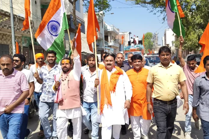 Jind News : शहीदों की कुर्बानी को याद करते हुए शहर में निकली श्रद्धांजलि बाइक यात्रा