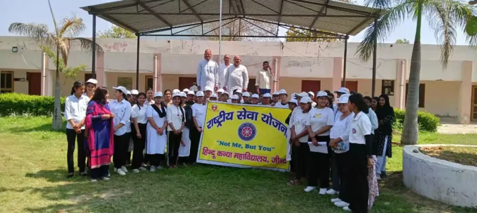 Jind News : छात्राओं ने हैबतपुर में नशा मुक्ति पर निकाली रैली