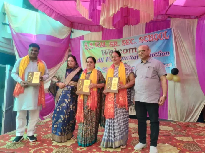 विद्यार्थी को संस्कार भविष्य में ऊचाई पर ले जाने में होते है सहायक : प्रवीण बत्रा जोशी
