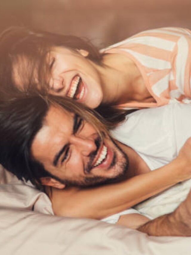 Relationship Tips : रिश्ते में दरार से बचना चाहते हैं? ये 5 बातें अपने पार्टनर से हमेशा छिपाकर रखें!