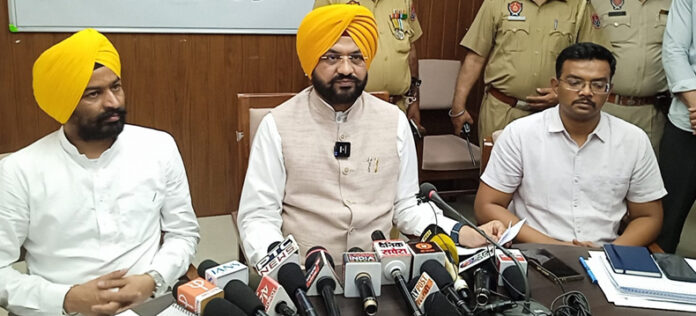 Punjab News : नशे में फंसे लोगों को मुख्यधारा में लाएंगे : सौंद