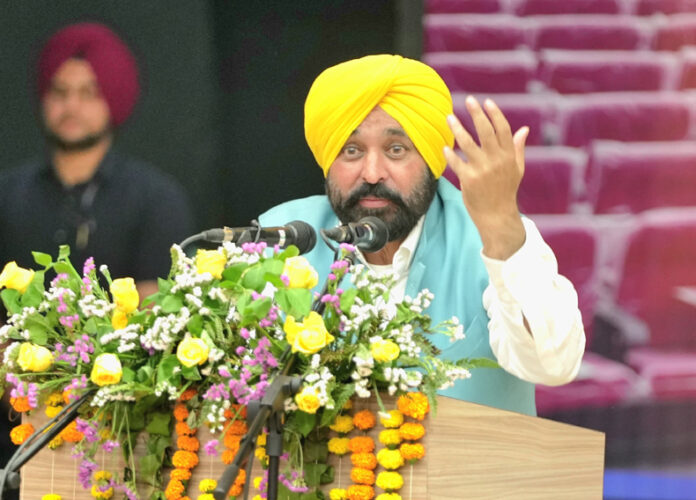 Punjab News Update : अब पंजाब में अधिकारी रहेंगे 24 घंटे उपलब्ध