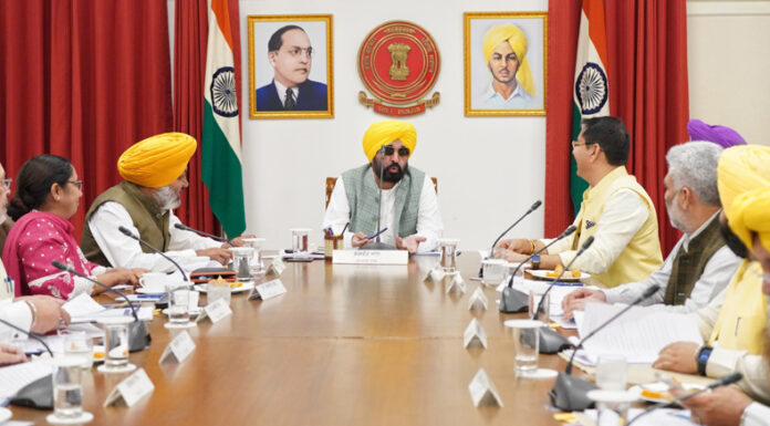 Punjab News : पंजाब के लोगों को मिलेगी सस्ती रेत व बजरी