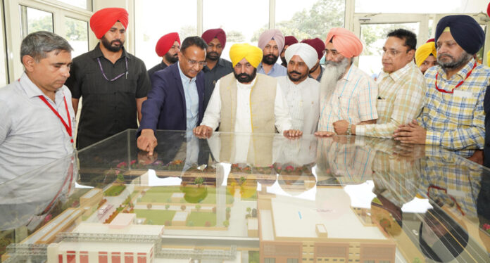 Punjab CM News : पंजाब की श्वेत क्रांति में मिल्कफेड का अहम स्थान : मान