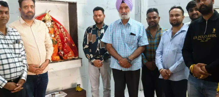 A free body checkup camp was organised at Sharda Mata Mandir along with kirtan and bhandaar
