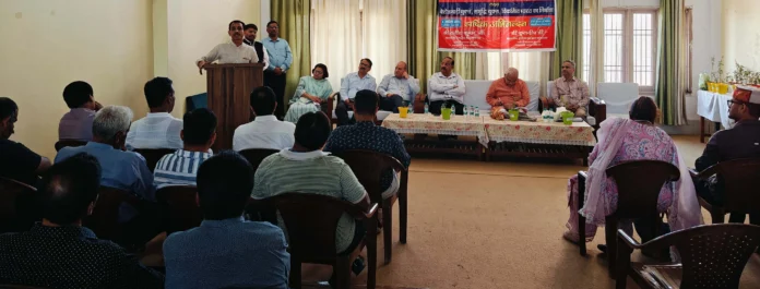 Ambala News : जीआरएसडी स्कूल में स्वदेशी जागरण मंच व स्वावलंबी भारत अभियान की वृहद जिला बैठक हुई
