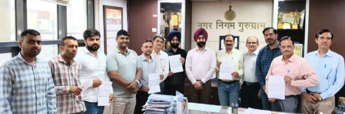 Gurugram News : पॉलिथीन निर्माण कंपनी पर छापेमारी करने वाली टीम को किया सम्मानित