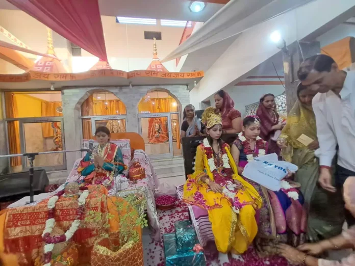 Faridabad News : वास्तविक,अभौतिक मित्रता का है एक अमर उदाहरण, वास्तविक मित्रता की शाश्वत प्रतीकात्मक परिभाषा है सुदामा चरित्र : कृष्ण संध्या