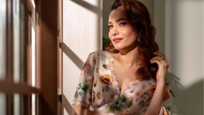 2025 में बजेगी किलकारी! Ankita Lokhande की प्रेग्नेंसी पर हुई भविष्यवाणी, एक्ट्रेस ने जवाब में किया मजेदार इशारा
