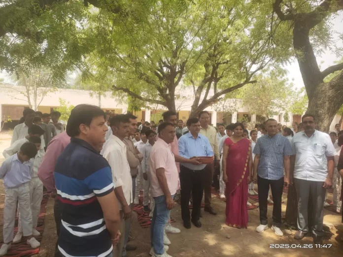BEO conducted a surprise inspection of Kakadauli school