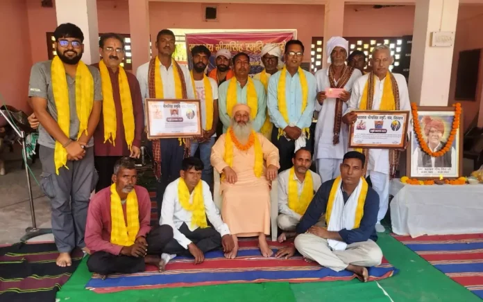 Birendra Singh and Bhupendra Sharma honoured with Mahashay Bhim Singh Memorial Award
