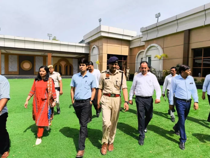 DC Abhishek Meena did a surprise inspection of Gymkhana Club