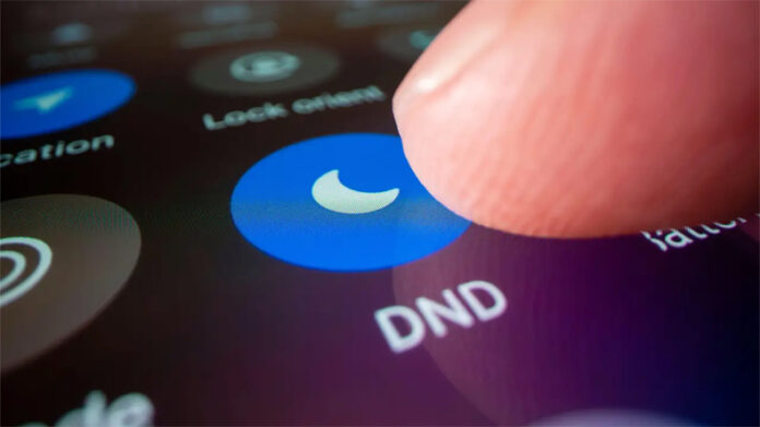 DND Mode In Android And IPhone: जानिए एंड्रॉयड और आईफोन डीएनडी मोड कैसे करें एक्टिवेट