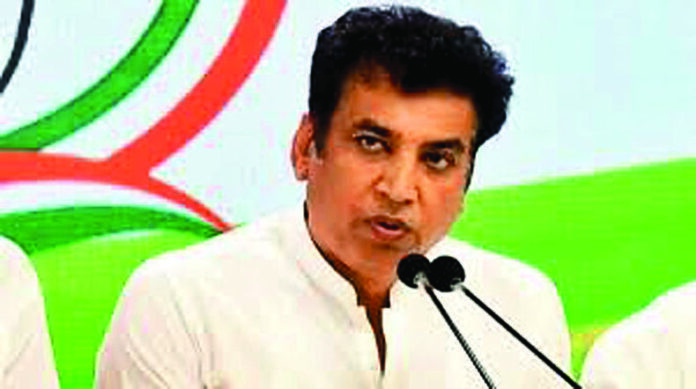 Delhi Congress News : भाजपा ने कोई भी वादा पूरा नहीं किया : देवेन्द्र यादव