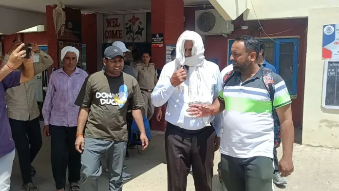 Education After getting commission from Havildar, he became Colonel, decisions taken by the accused in every posting will be investigated by CBI's corruption branch