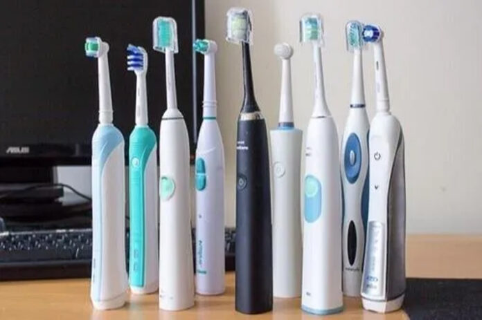 Electric Brush: जानिए इलेक्ट्रिक टूथब्रश के फायदे और नुकसान