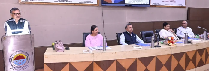 भाषा के साथ अपने संवाद में संवेदनाएं व भाव व्यक्त करना अच्छे वक्ता की पहचान: डॉ. प्रीतम सिंह