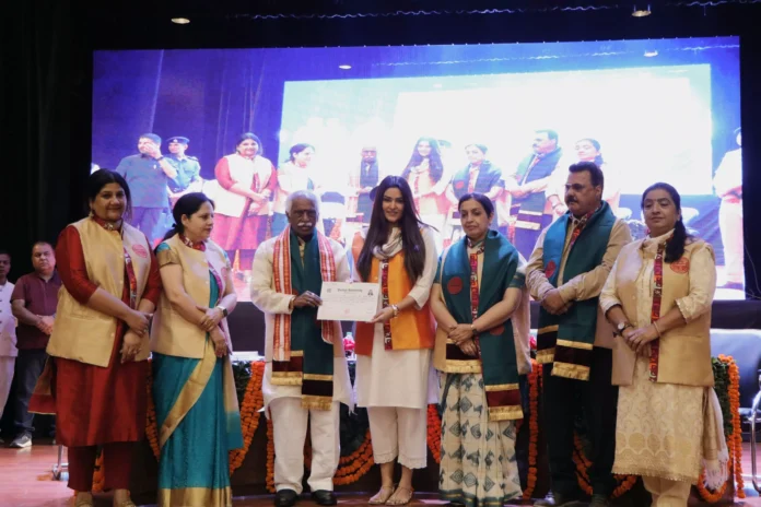 Governor Bandaru Dattatreya awarded degrees at the convocation of DAV College