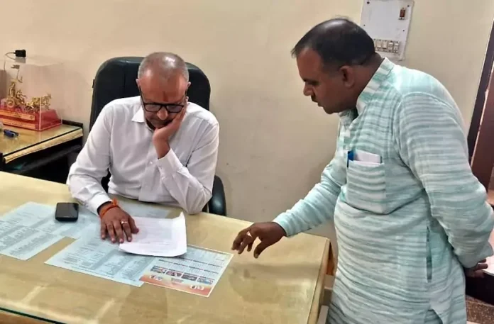 Grant of 16 lakh 85 thousand rupees released, road not built even after two years