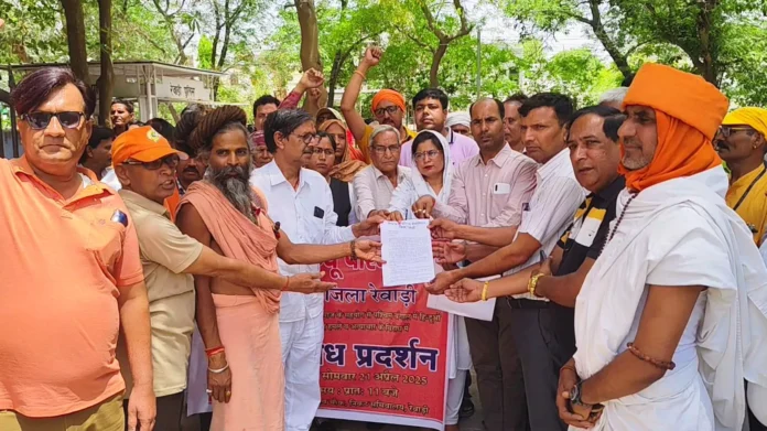 Hindu organizations roared against the violence and atrocities on Hindus in West Bengal