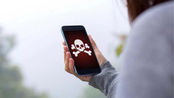 Warning For Apple Users: एपल डिवाइसेज में पाई गई कई खतरनाक सुरक्षा खामियां