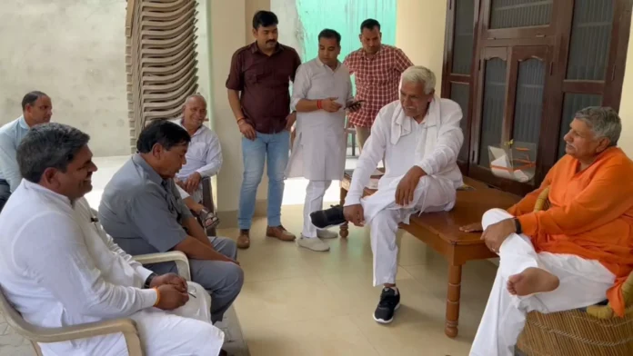 Bhiwani News : वक्फ बोर्ड को लेकर बने कानून का विरोध करने वालो पर सांसद धर्मबीर सिंह ने साधा निशाना