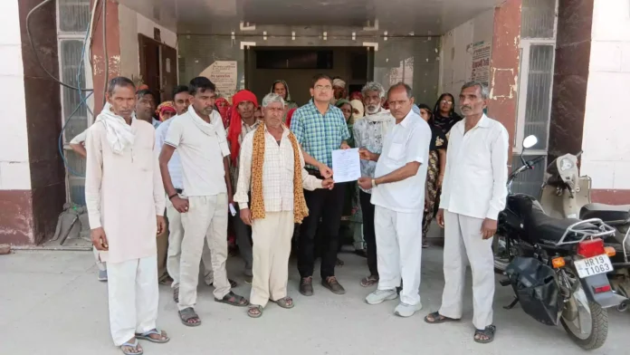 Memorandum submitted demanding solution of various problems of Jharai workers