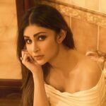 Mouni Roy के कमरे में घुसने की कोशिश! एक्ट्रेस ने किया चौंकाने वाला खुलासा, बोलीं– "हम डर से...