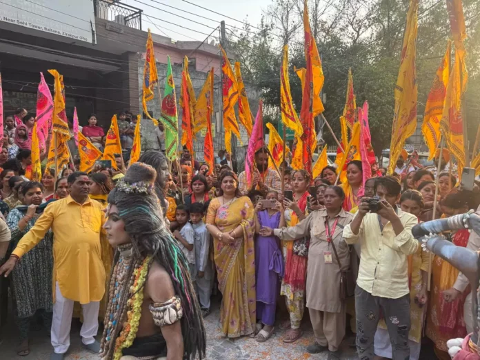Nishan Yatra was taken out from Furniture Market Baltana to Shri Khatu Shyam Temple