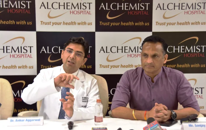 Physician-Modified Fenestrated Endovascular Aneurysm Repair Surgery done at Ojas