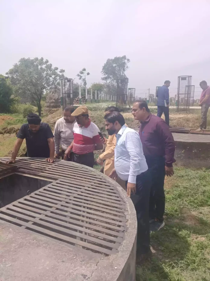 जल प्रबंधन प्राधिकरण की टीम द्वारा तालाबों के सौंदर्य करण का रिव्यू